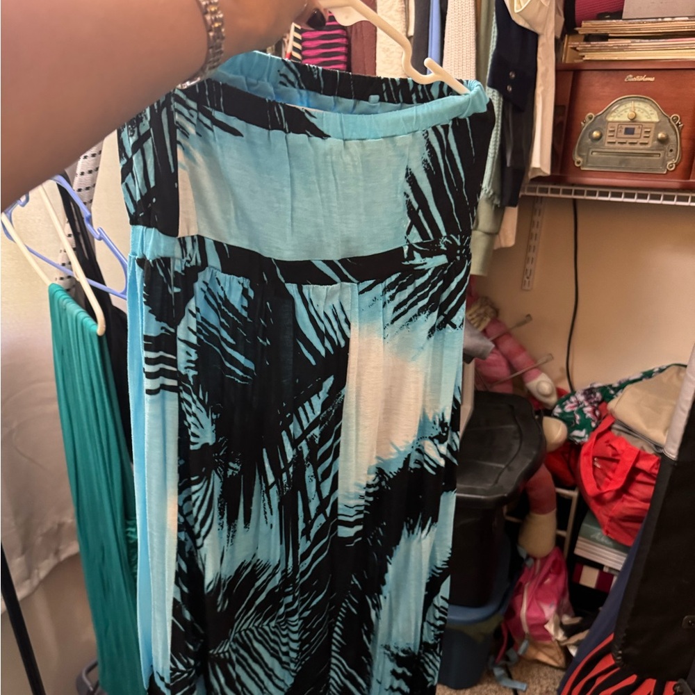 Mix of 6 dresses
